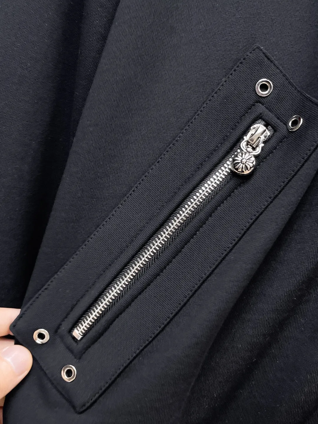 Same Style， ， 2026 New Arrival ，Original Premium Breathable ， ， ， Quality。 ， Sizes：M～3XL